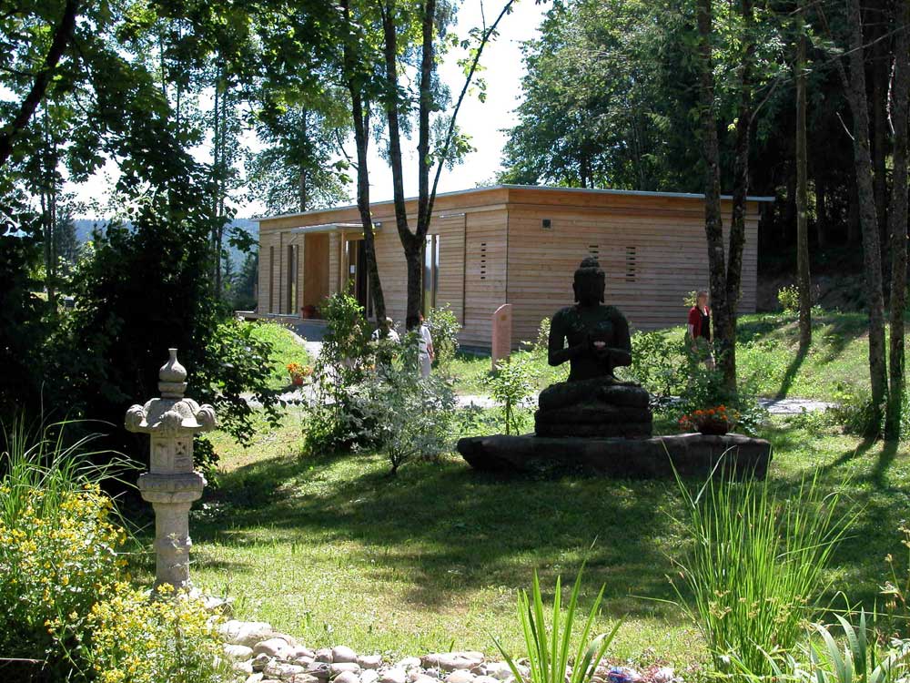 Buddhistisches  Waldloster